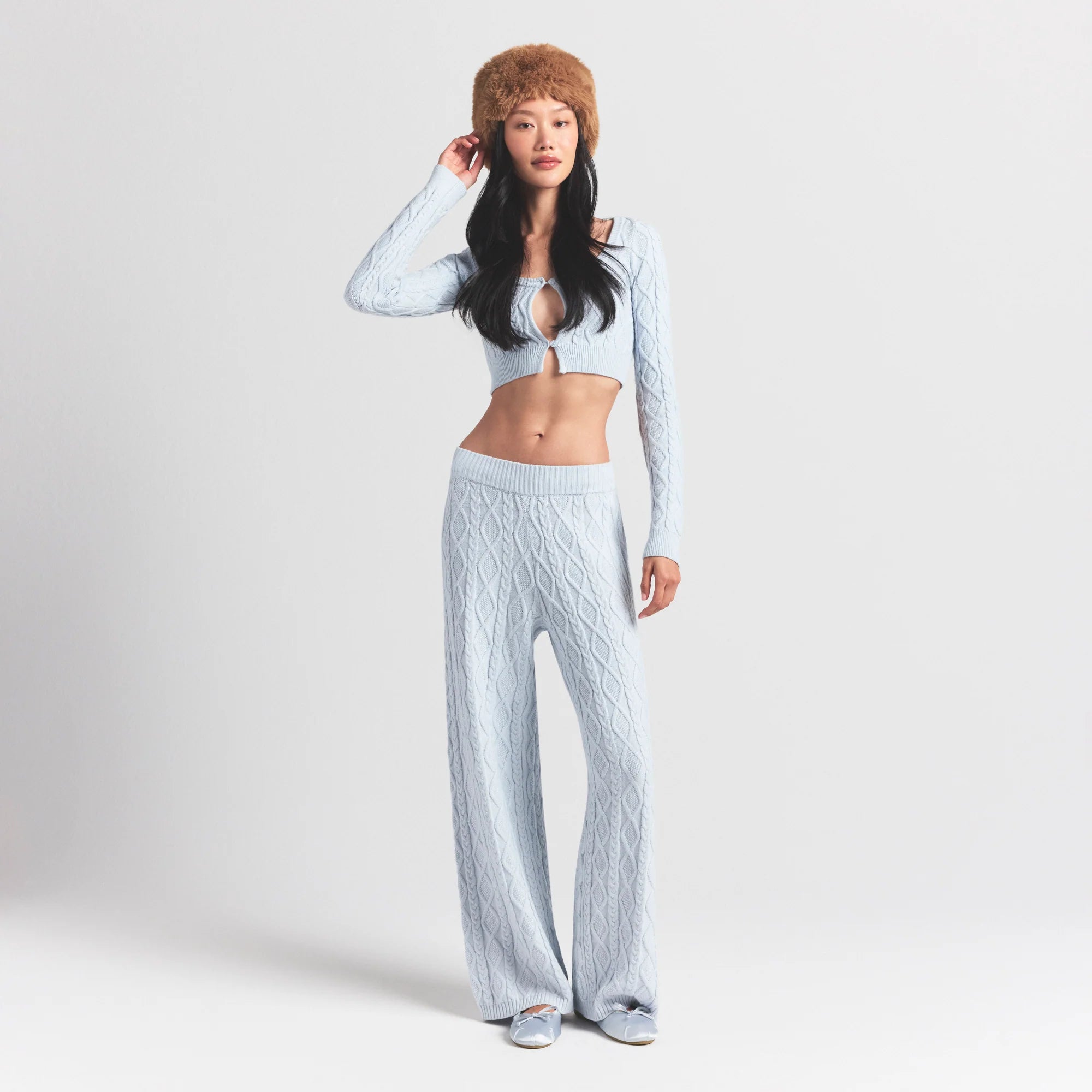 SWEATER KNITS CABLE STRAIGHT LEG PANT | ZEN BLUE ON A MODEL FRONT VIEW @ | FOCUS: 0.0, 1.0, 0.9