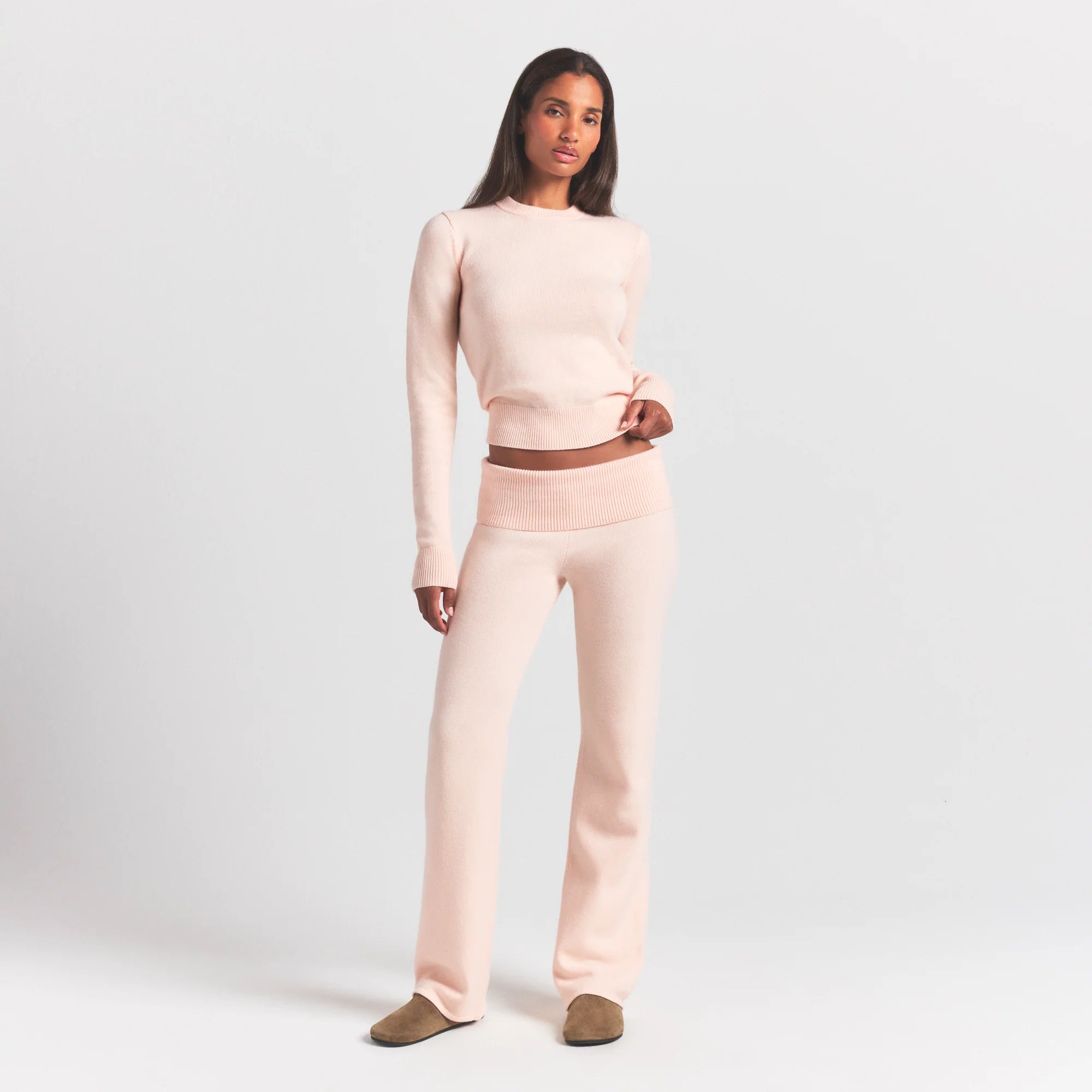 SWEATER KNITS PANT | PRIMROSE ON A MODEL FRONT VIEW @ | FOCUS: 0.0, 1.0, 0.9