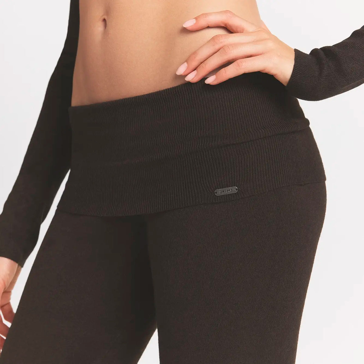 ESSENTIAL KNIT FOLDOVER PANT | ESPRESSO & LAYS FLAT ON A WHITE BACKGROUND | FLT