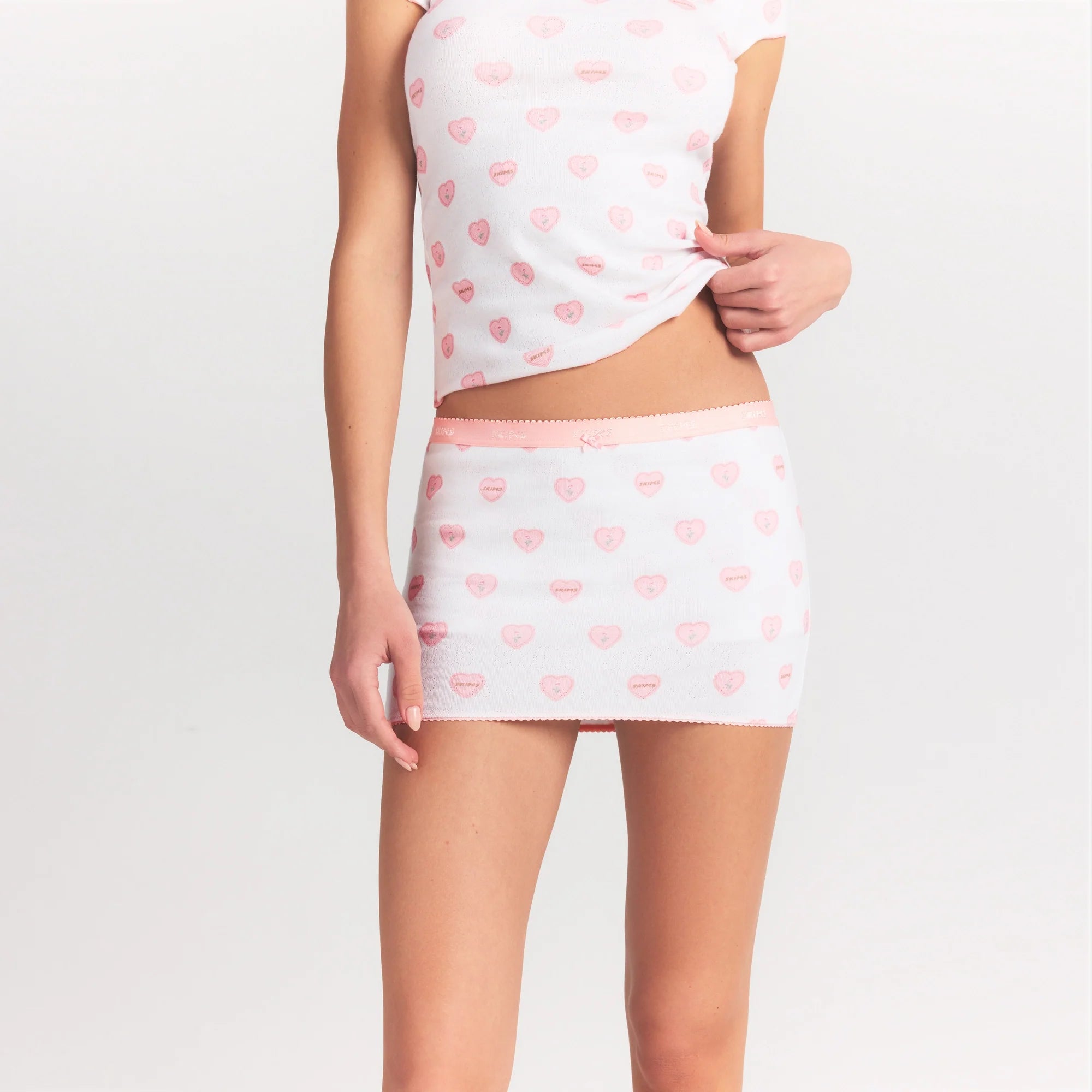 LOGO POINTELLE MICRO SKORT | SNOW LACE HEARTS
