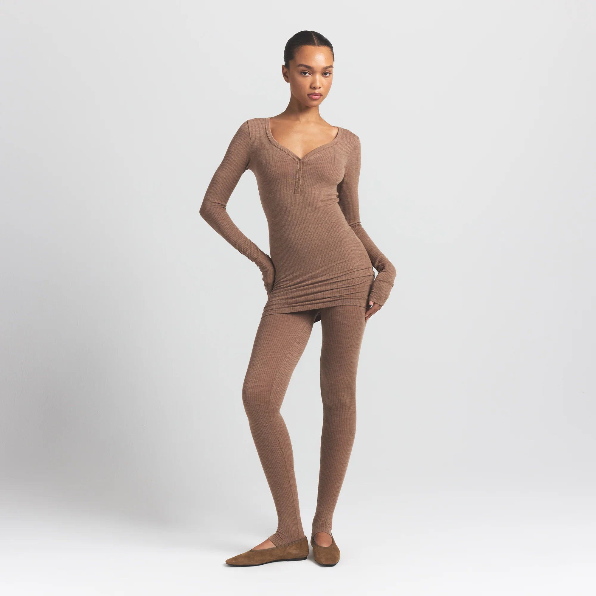 WOOL RIB HENLEY DRESS | SIENNA ON A MODEL FRONT VIEW @ | FOCUS: 0.9, 0.1, 0.7