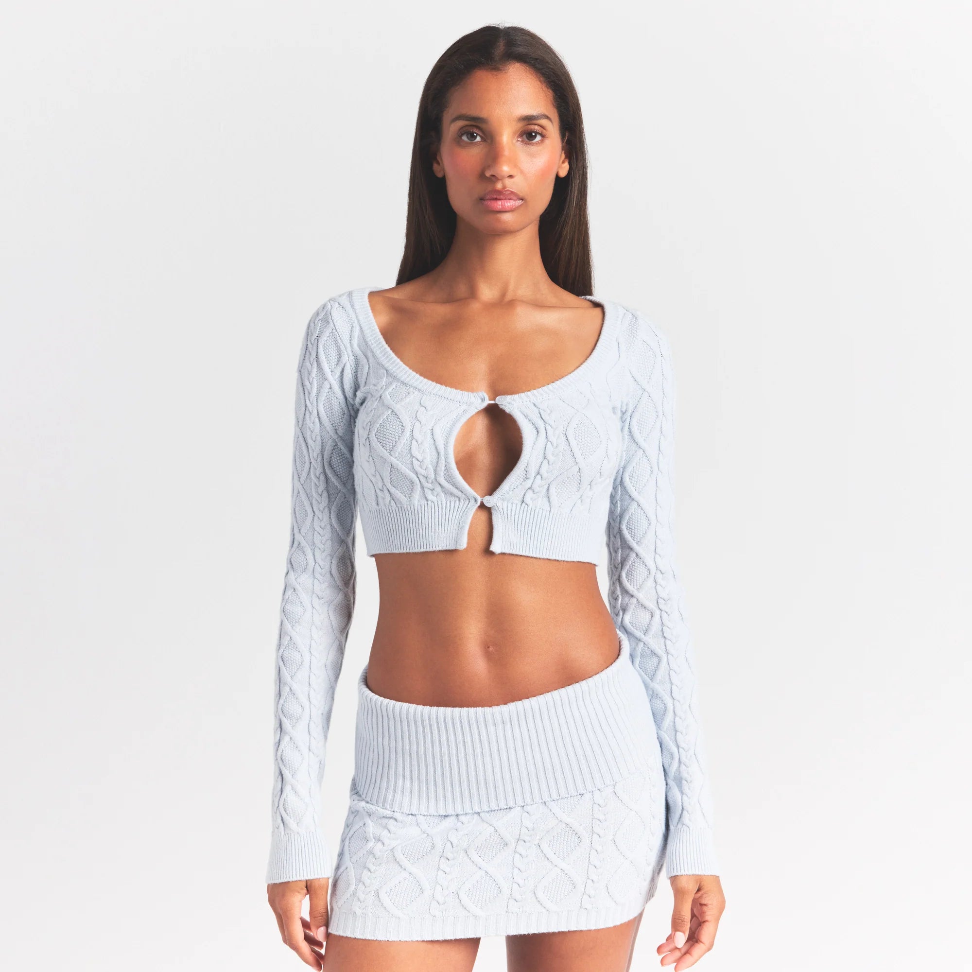 SWEATER KNITS CABLE CARDIGAN | ZEN BLUE ON A MODEL SIDE VIEW @ | FOCUS: 0.0, 1.0, 0.9