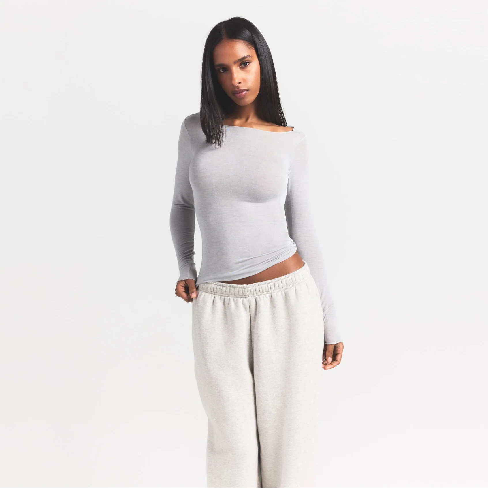 SHEER MODAL LONG SLEEVE BOATNECK TOP | HEATHER GREY ON A MODEL FRONT VIEW @ | FOCUS: 0.9, 0.1, 0.7