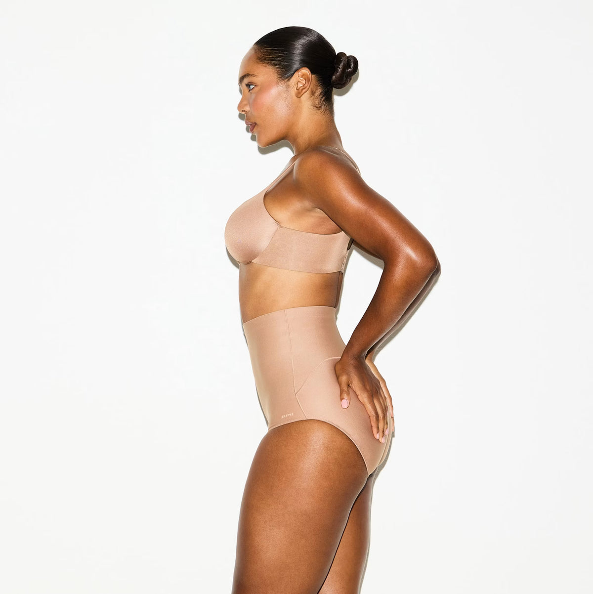 SKIMS BODY BUTT LIFTING BRIEF | SIENNA