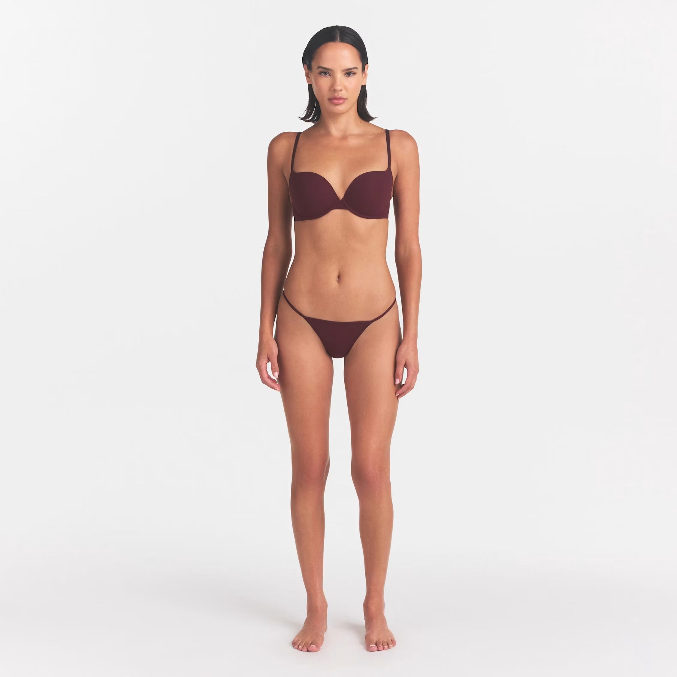 FITS EVERYBODY T-STRING THONG | CURRANT