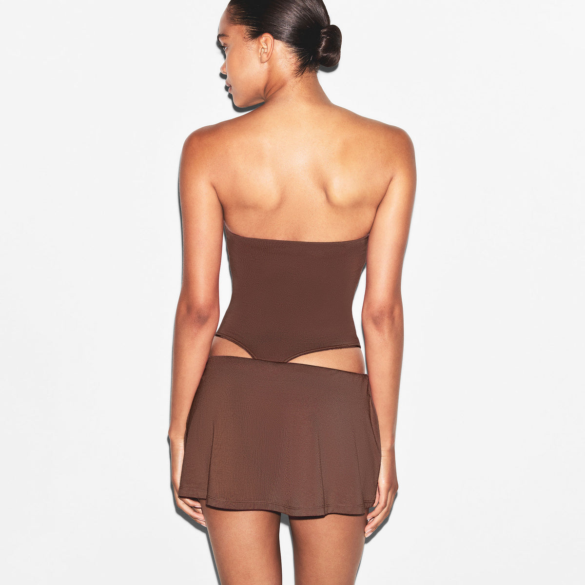 SMOOTH LAYERS MINI SKORT | COCOA
