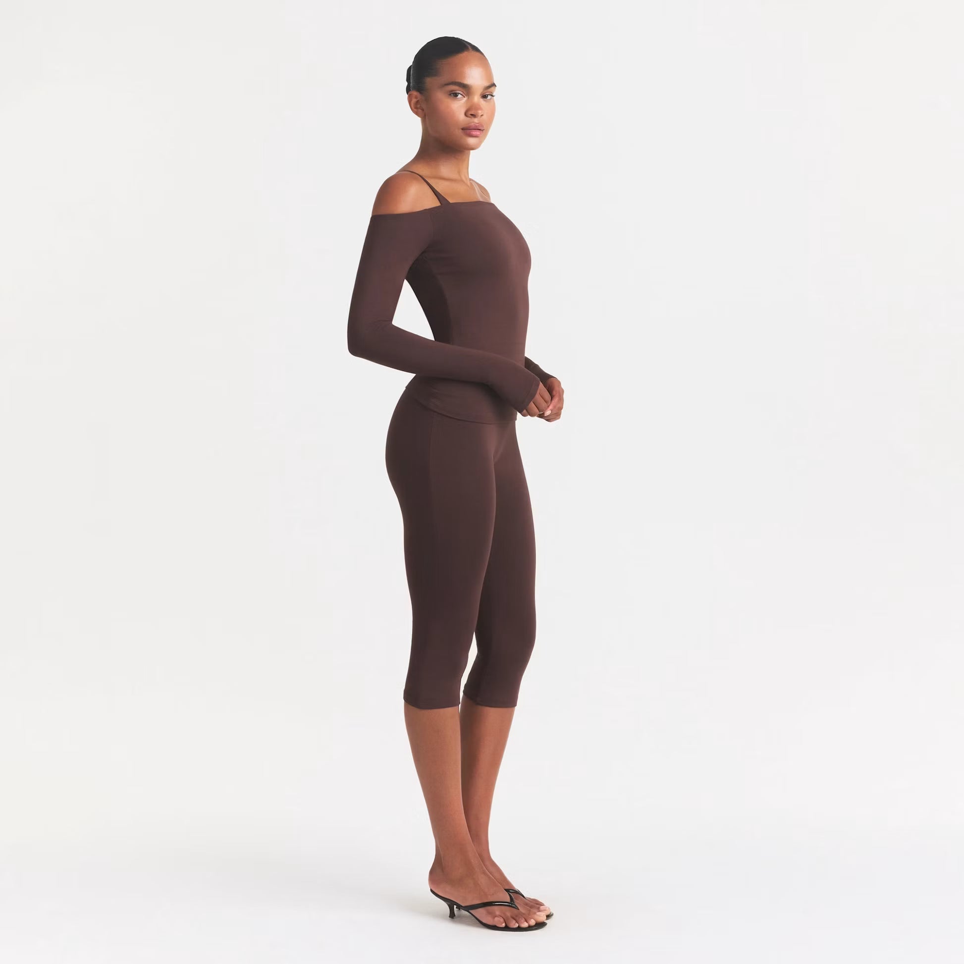 SMOOTH LAYERS OFF THE SHOULDER TOP | COCOA