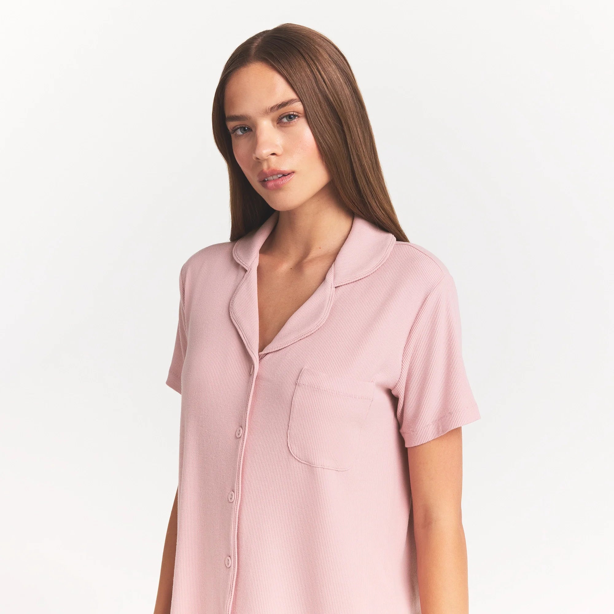 SOFT LOUNGE SHORT SLEEP SET | MORGANITE ON A MODEL FRONT VIEW @ | FOCUS: 0.0, 1.0, 0.9