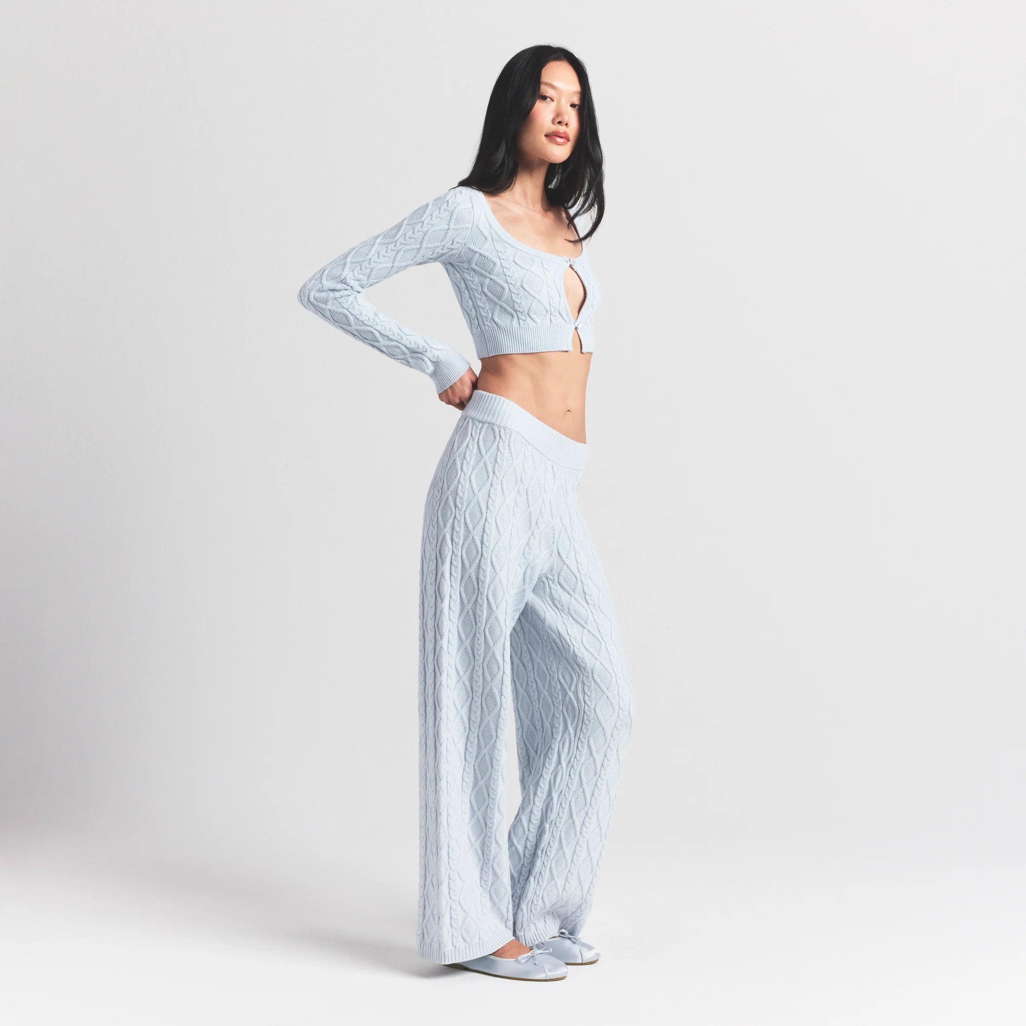 SWEATER KNITS CABLE STRAIGHT LEG PANT | ZEN BLUE ON A MODEL SIDE VIEW @ | FOCUS: 0.0, 1.0, 0.9
