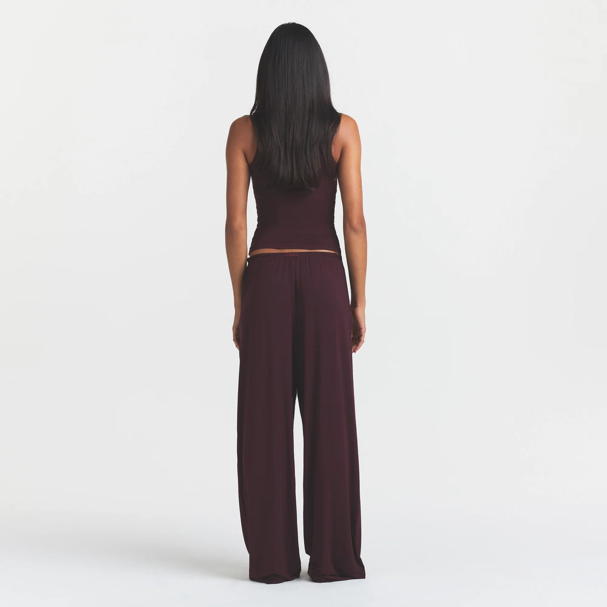 CLOUD SLEEP PANT  | CURRANT ON A MODEL FRONT VIEW @ | FOCUS: 0.0, 1.0, 0.9