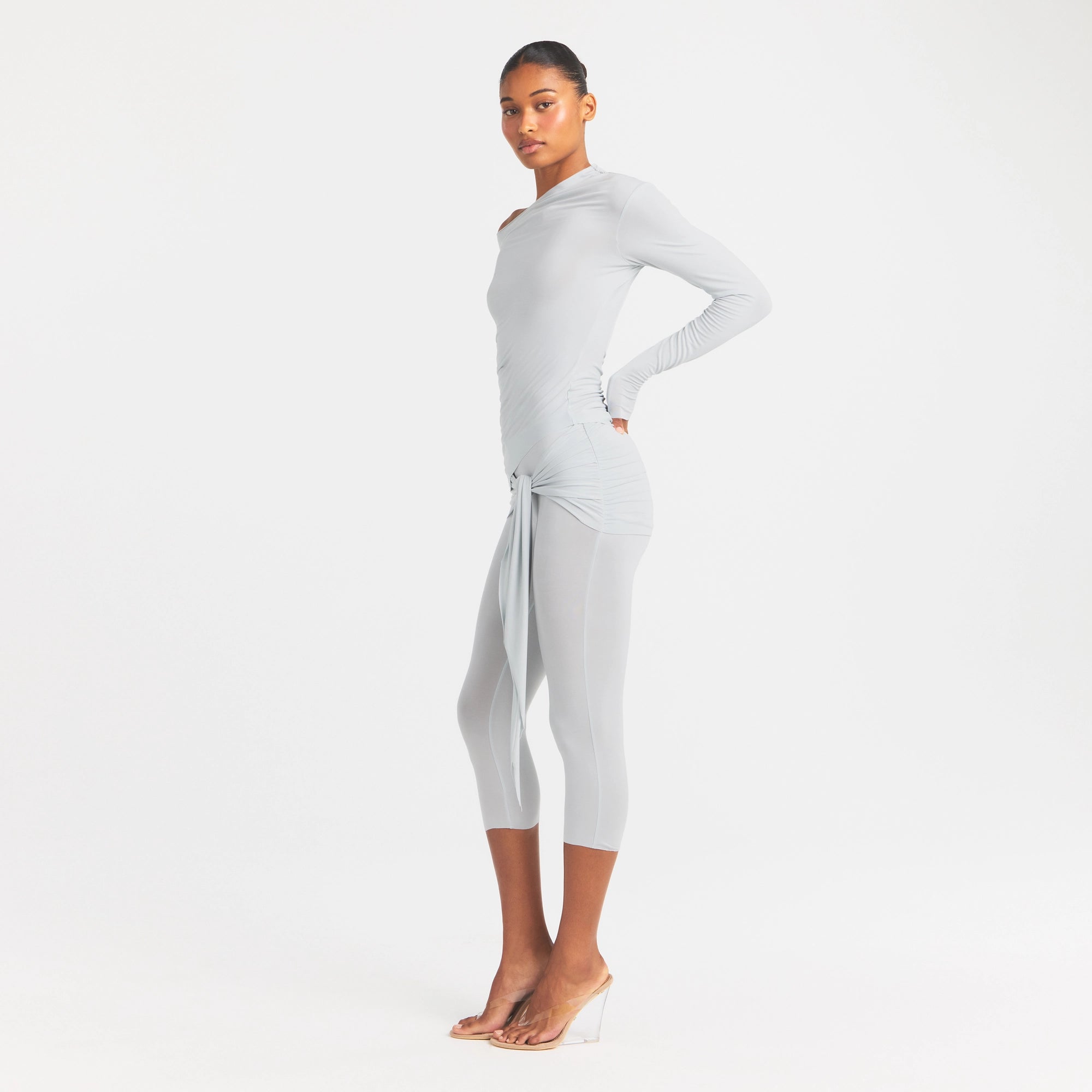 CUPRO JERSEY WRAP CAPRI | PEARL