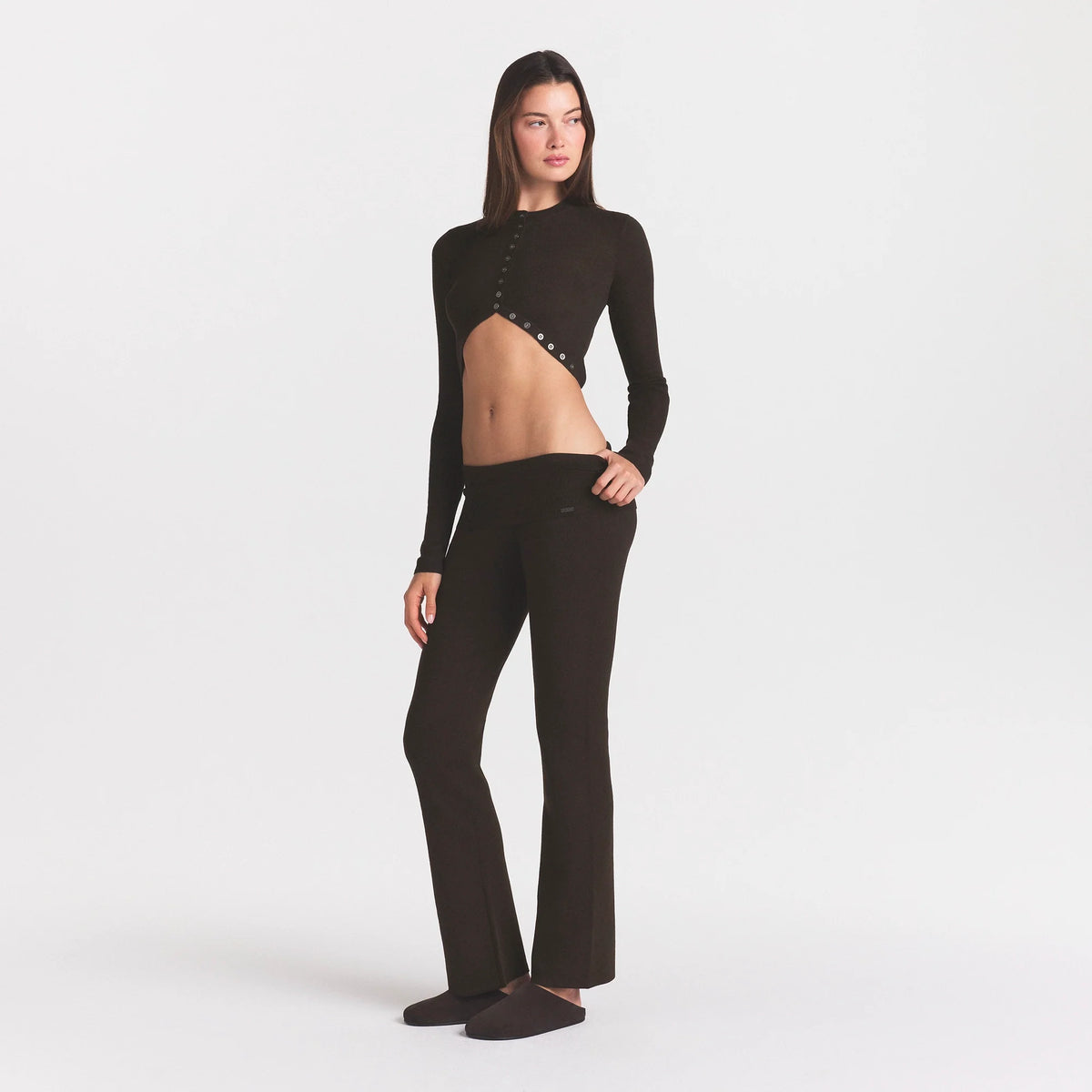 ESSENTIAL KNIT FOLDOVER PANT | ESPRESSO & LAYS FLAT ON A WHITE BACKGROUND | FLT