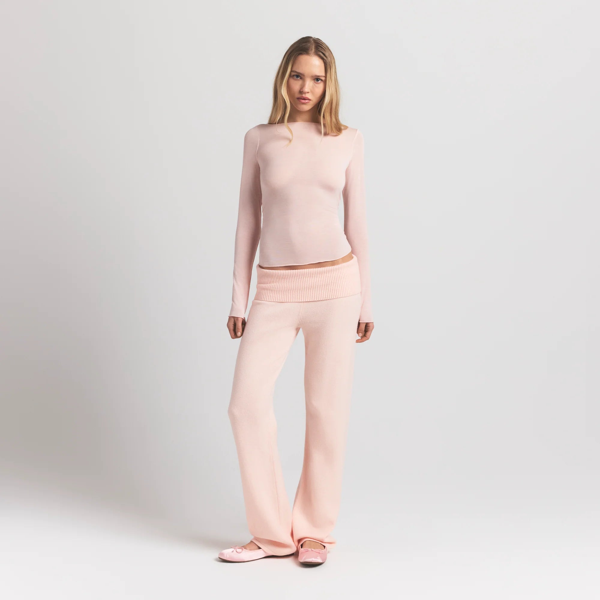 SHEER MODAL LONG SLEEVE BOATNECK TOP | PRIMROSE ON A MODEL FRONT VIEW @ | FOCUS: 0.9, 0.1, 0.7