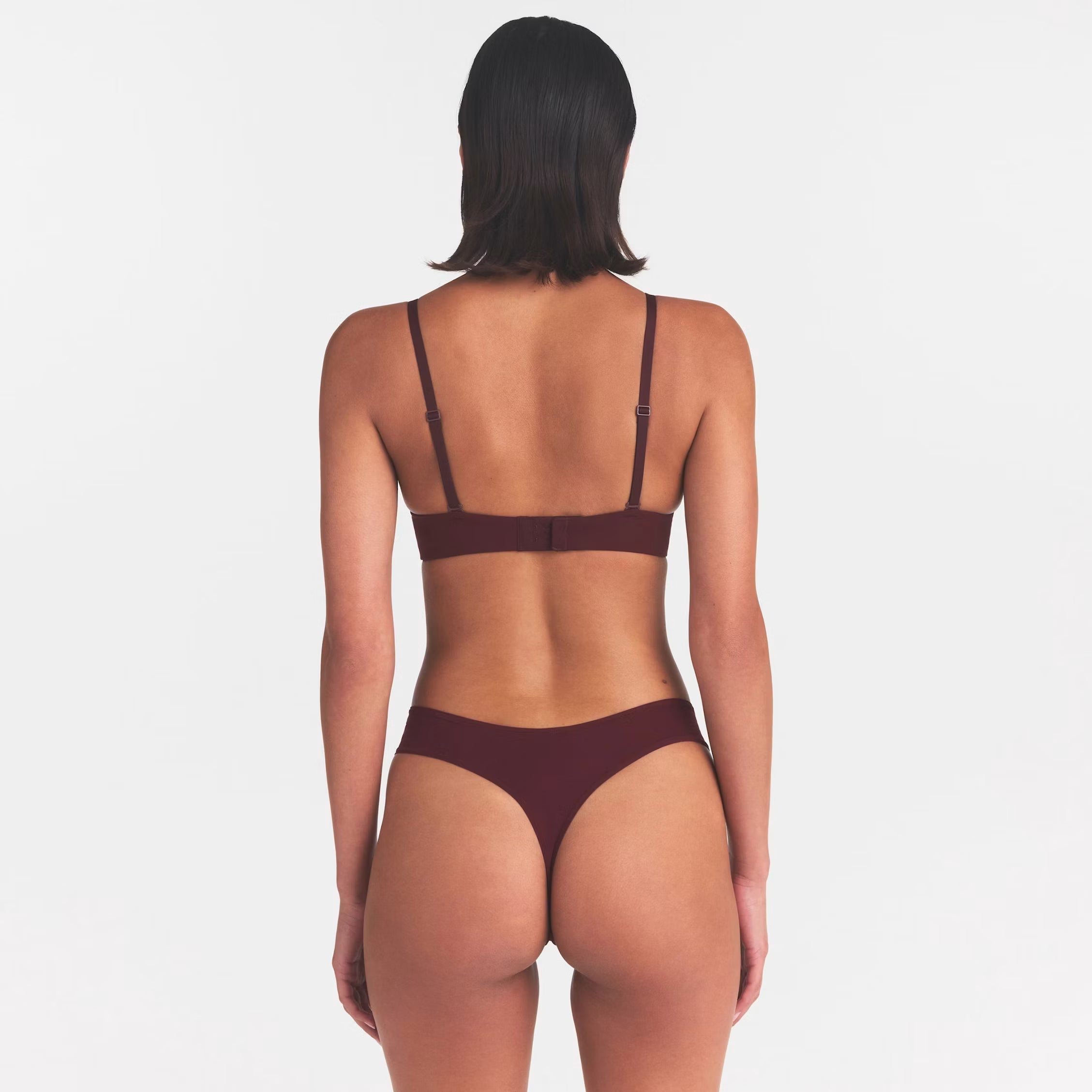 FITS EVERYBODY THONG | CURRANT