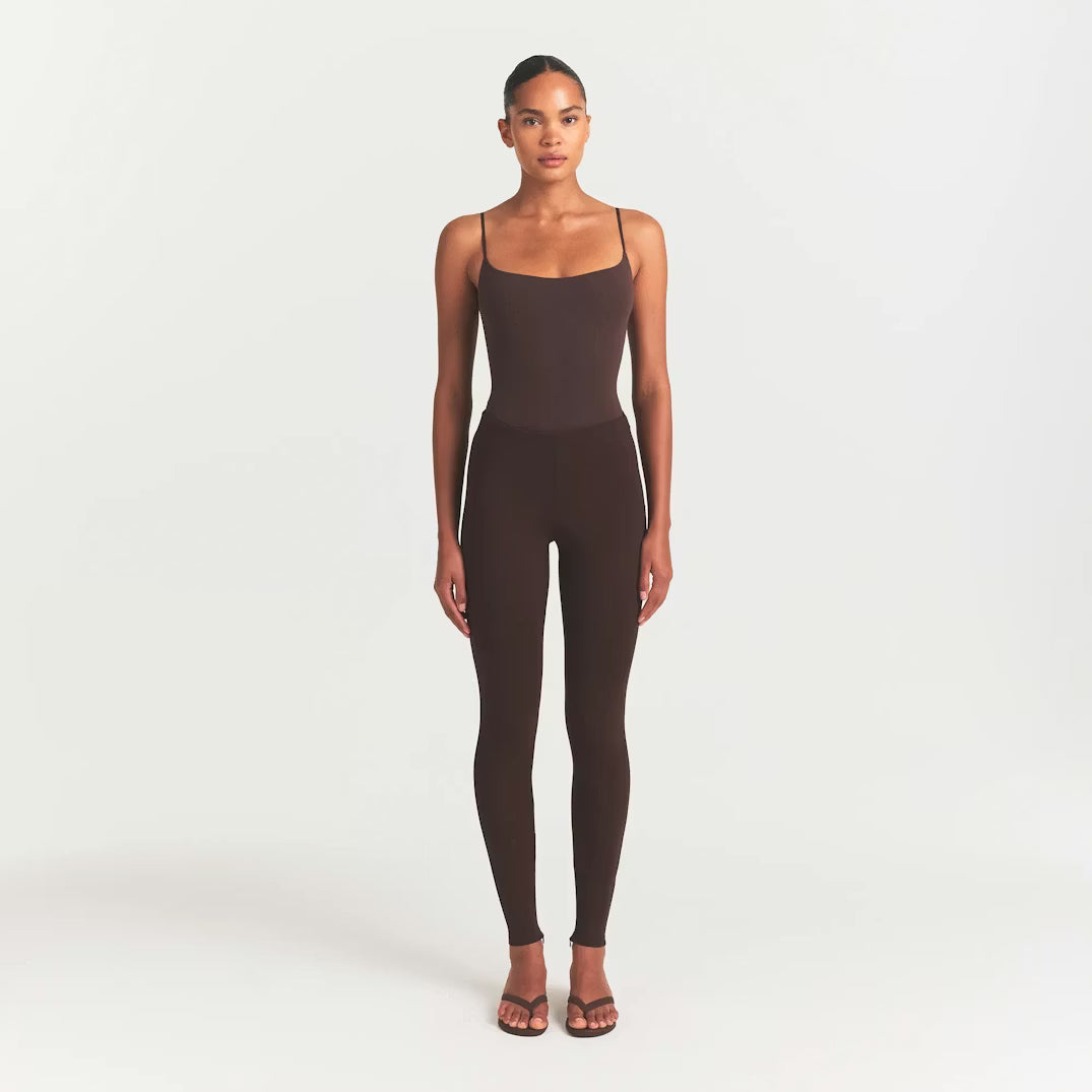 THE ESSENTIAL COLLECTION HIGH-WAISTED LEGGING | ESPRESSO