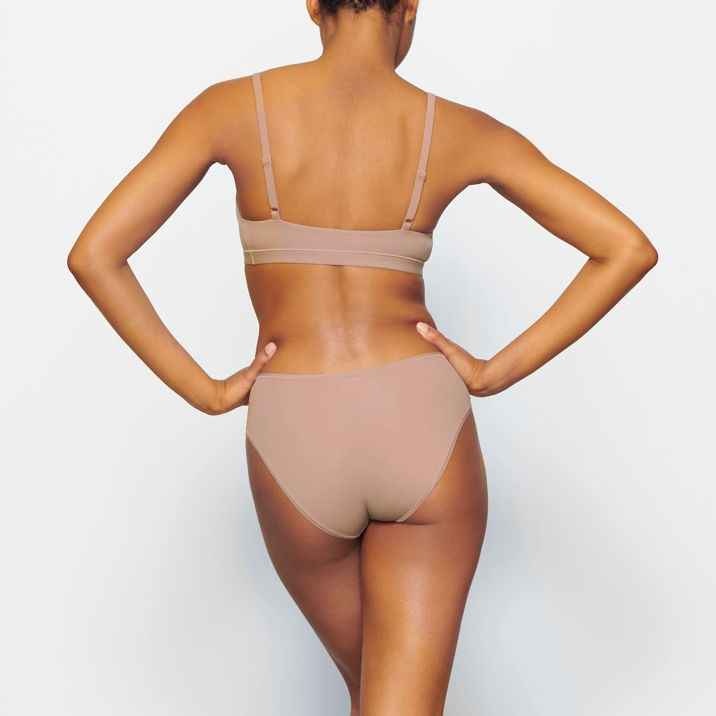 FITS EVERYBODY BRIEF | SIENNA