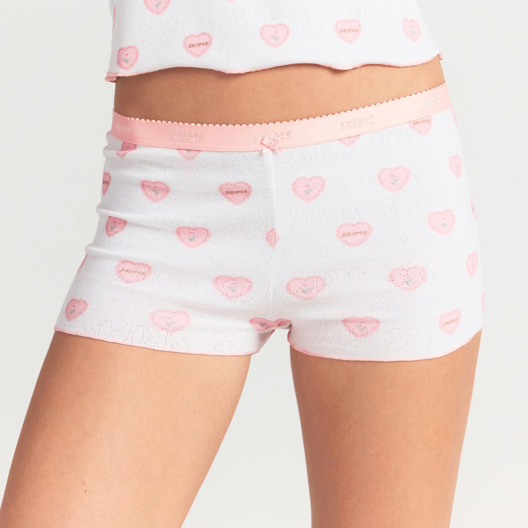 LOGO POINTELLE BABY TEE AND SHORT SET | SNOW LACE HEARTS