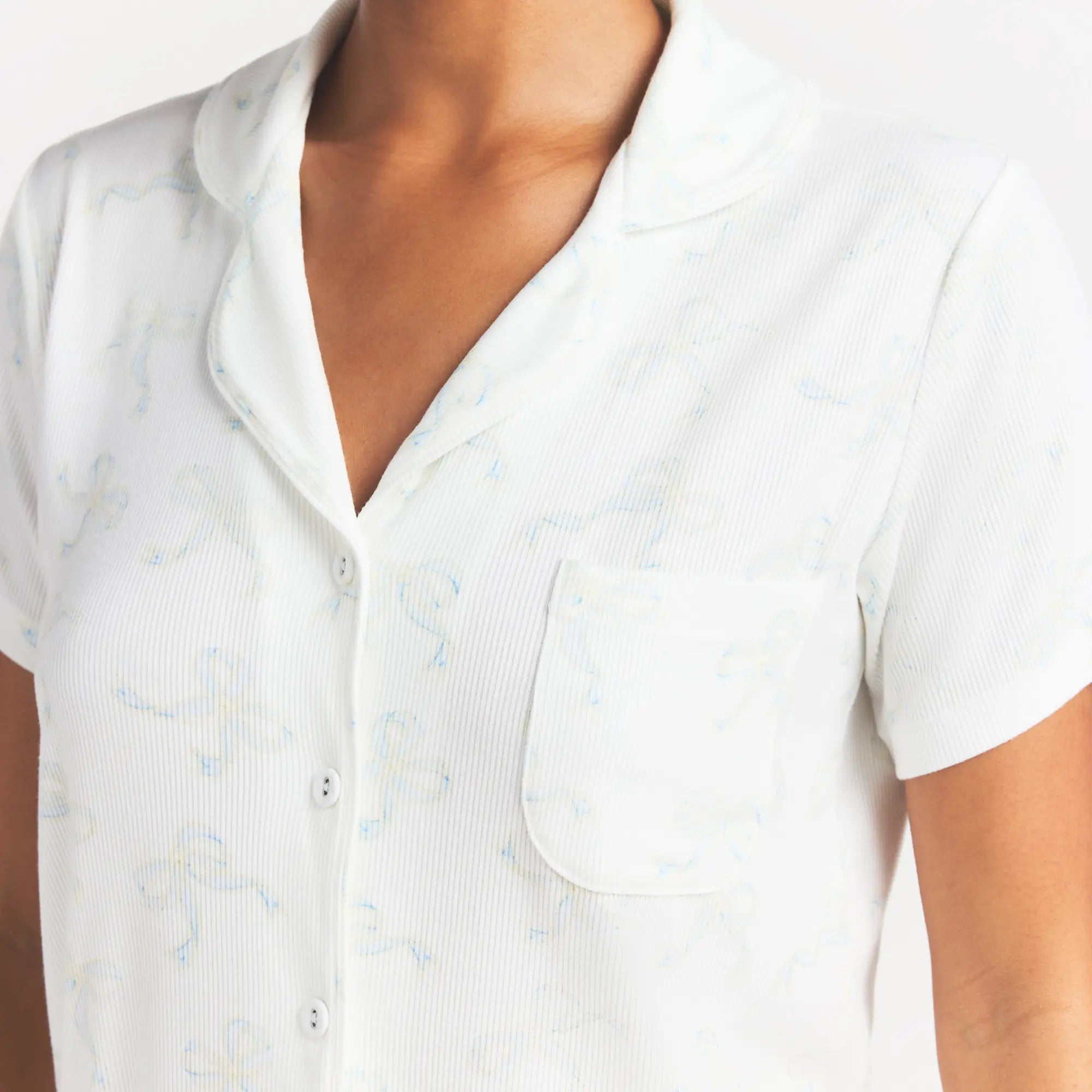 SOFT LOUNGE SHORT SLEEP SET | IVORY PEARL BOWS PRINT