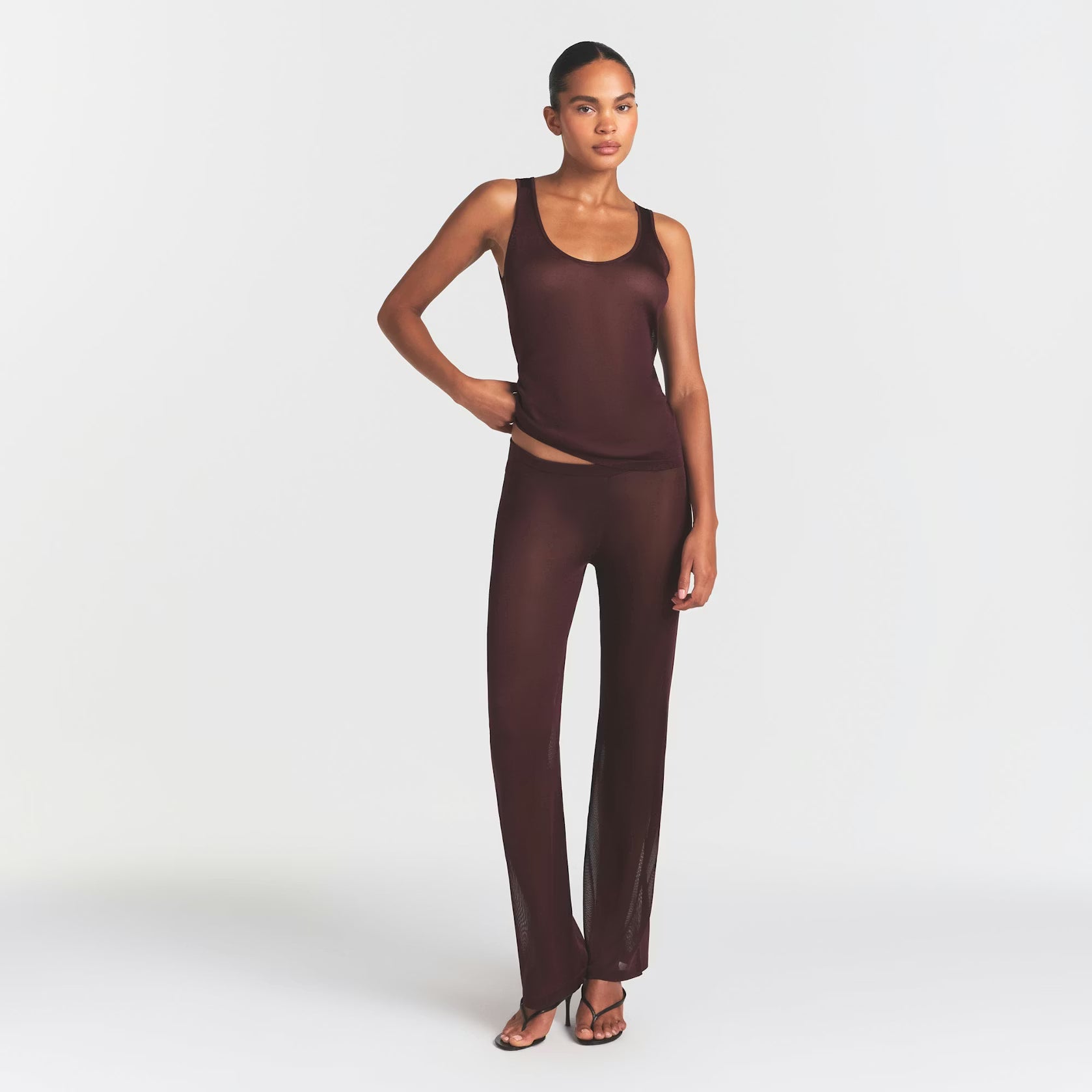 SLINKY KNIT SCOOP TANK| CURRANT