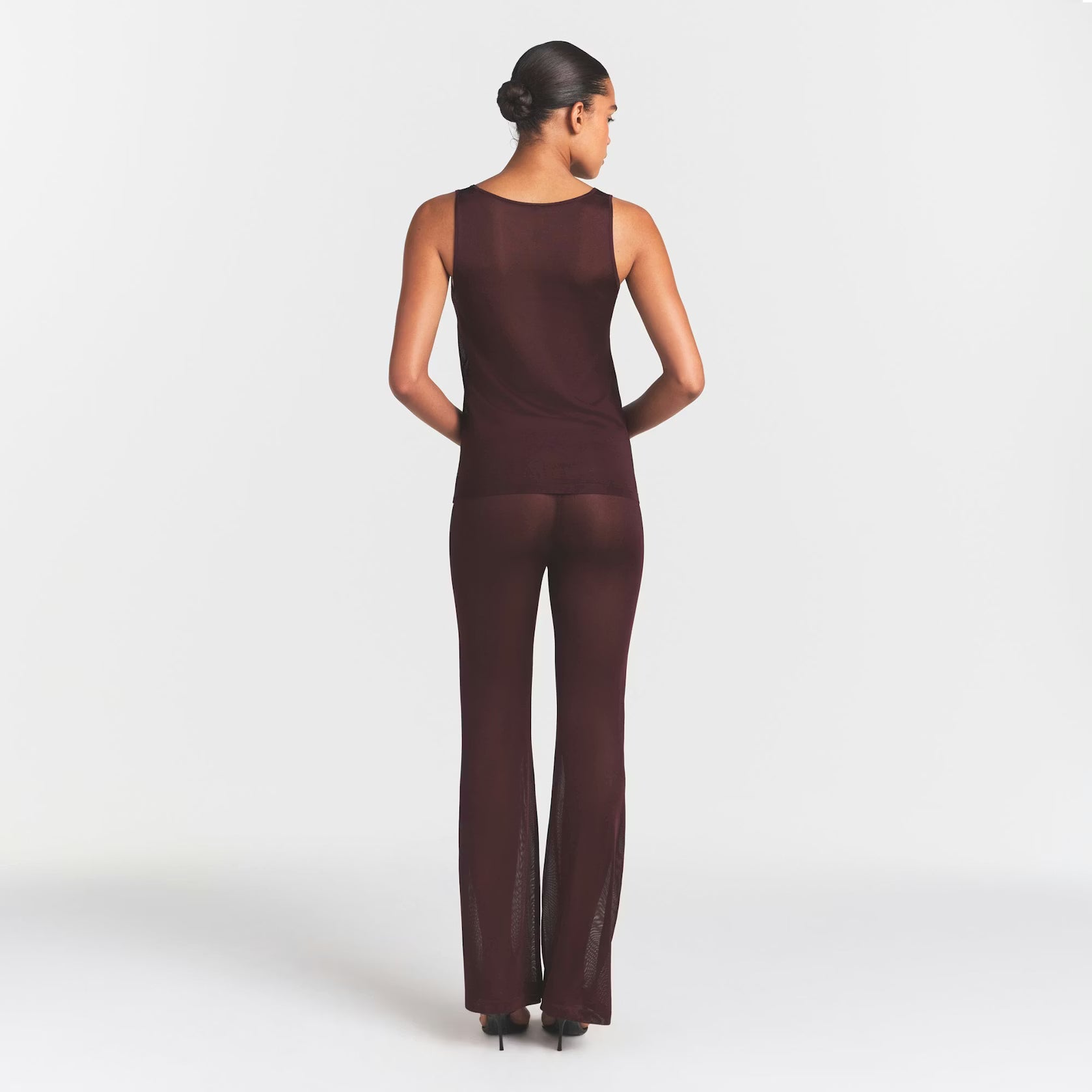 SLINKY KNIT SCOOP TANK| CURRANT
