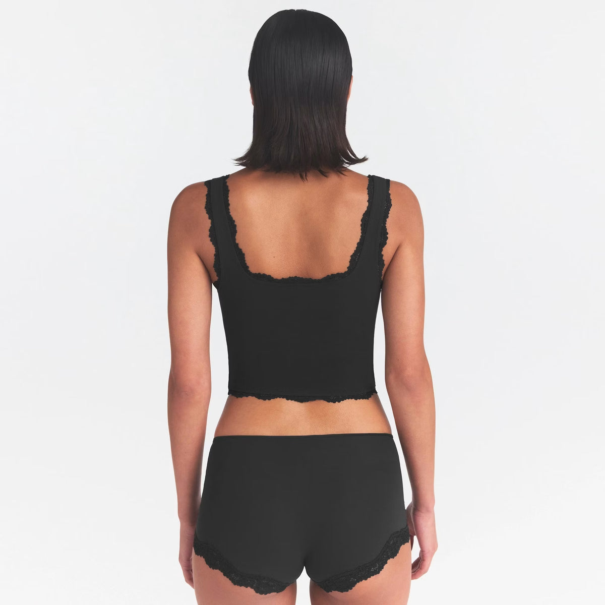 FITS EVERYBODY LACE TANK | ONYX