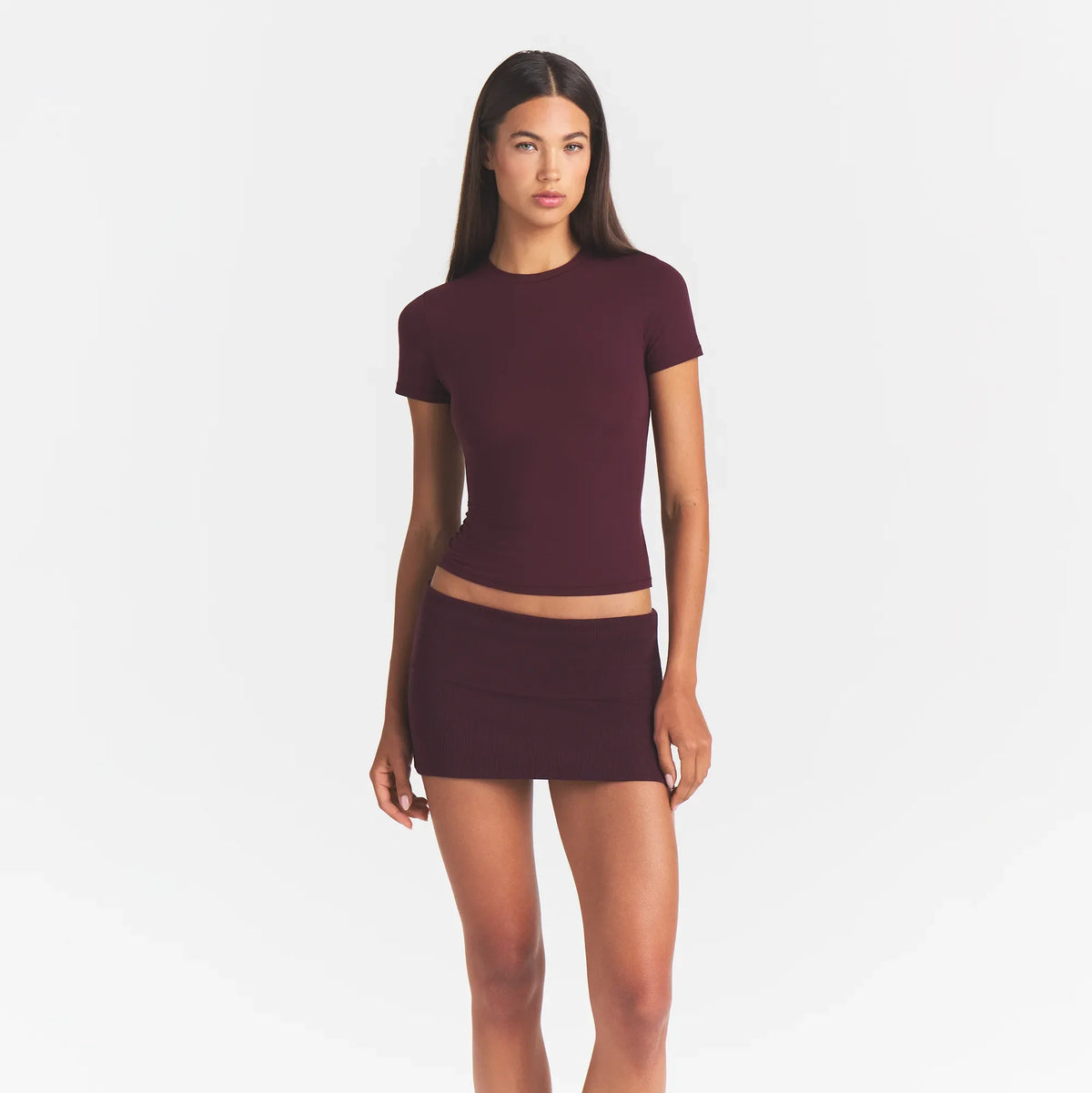 FITS EVERYBODY T-SHIRT | CURRANT