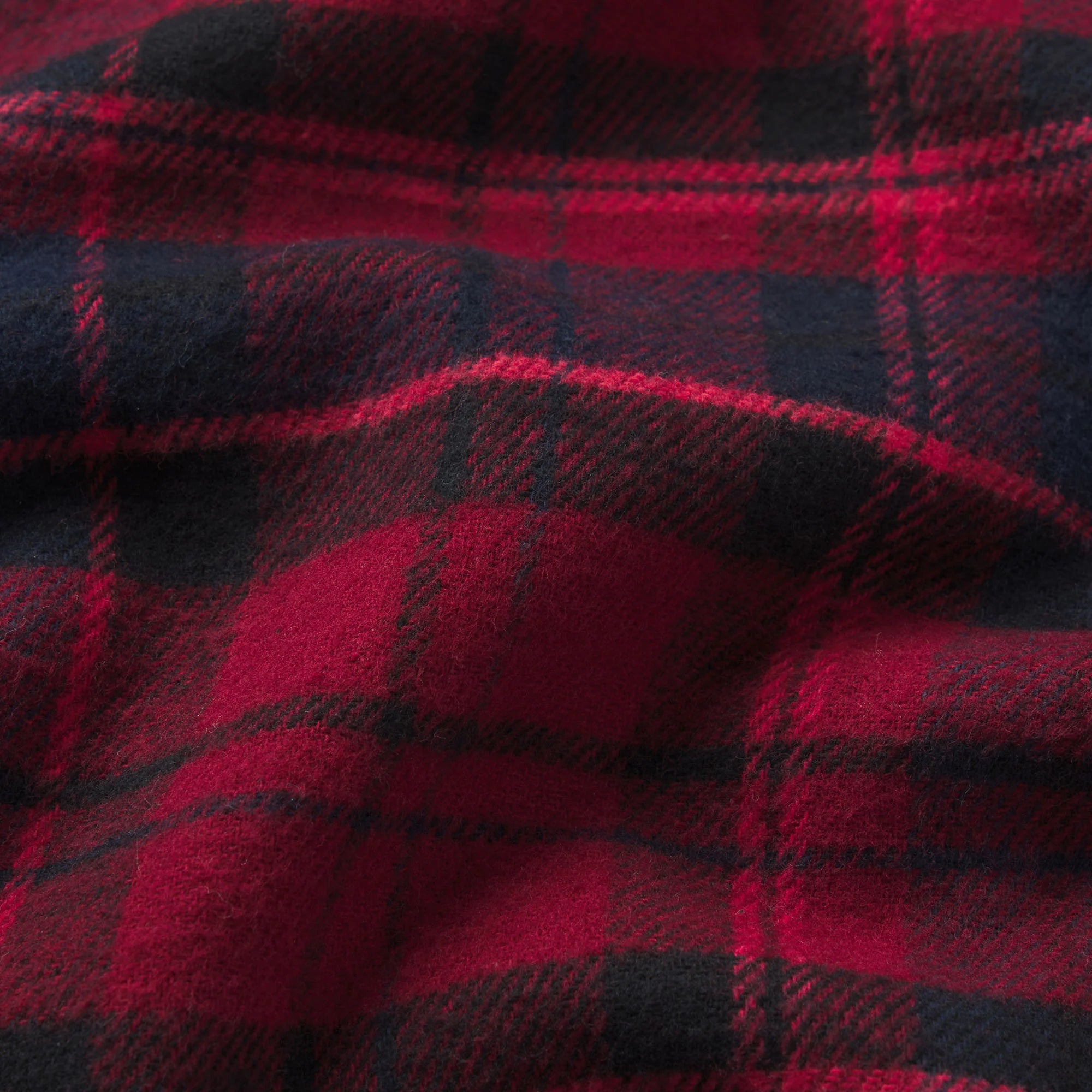 OUTDOOR FLANNEL OVERSIZED DOUBLE WAISTBAND PANT | MERLOT CABIN PLAID